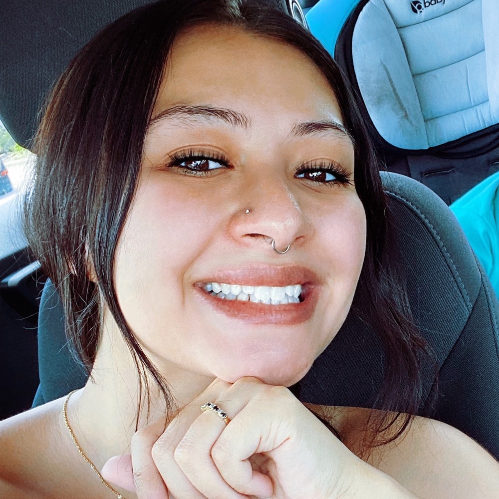 Meet your Posher, Cassie